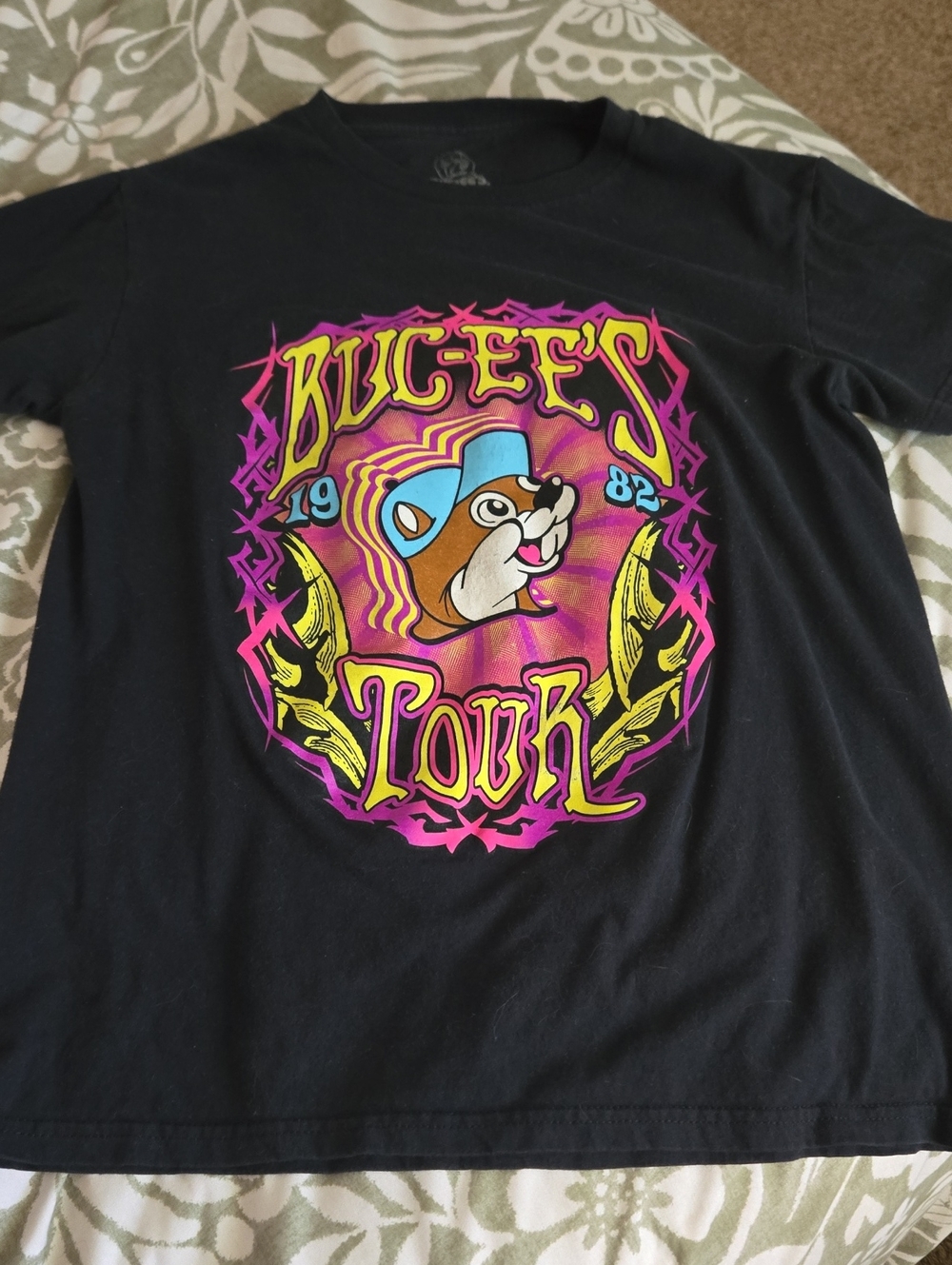 Women's - Buc-ee's Tour Graphic Tee - Black with Neon Print
